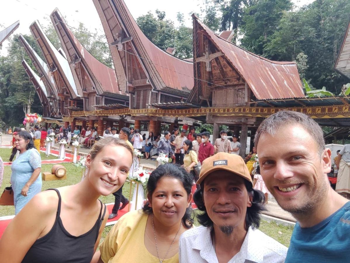 ホテル Toraja Manubackpacker ランテパオ エクステリア 写真